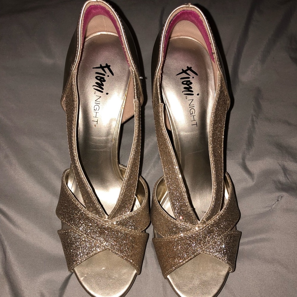 PROM HEELS